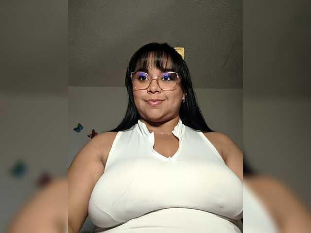 CandyBrowm's BongaCams show and profile