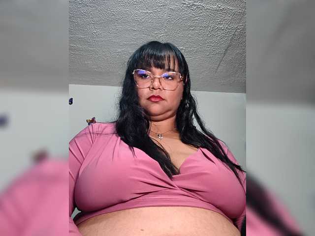 CandyBrowm live cam profile