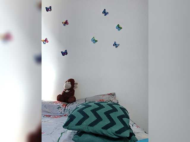 CandyBrowm's BongaCams show and profile