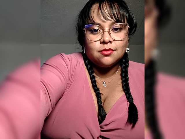 CandyBrowm's BongaCams show and profile