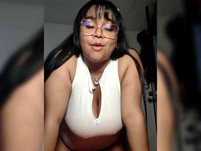 CandyBrowm webcam