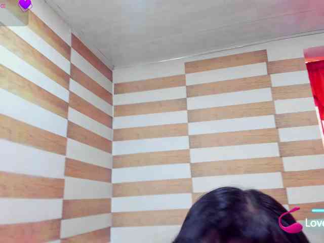 CandyBrowm webcam