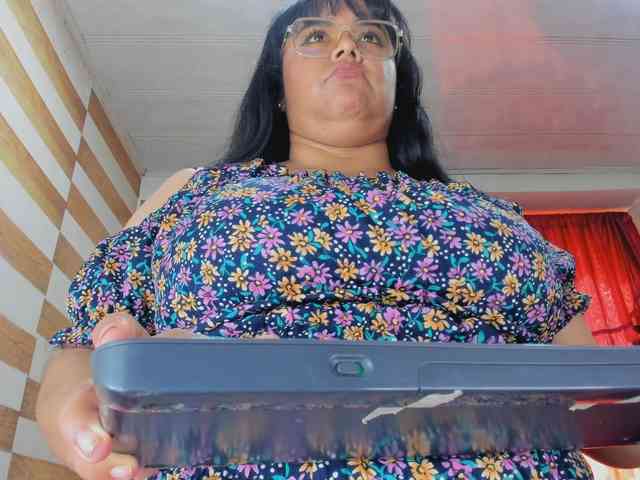 CandyBrowm webcam