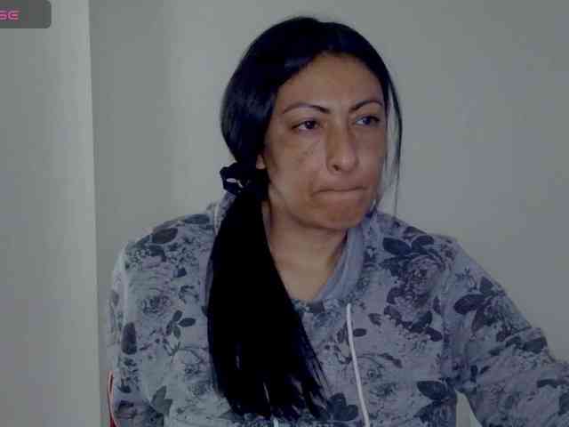 ErikaMartinez Live Webcam on BongaCams