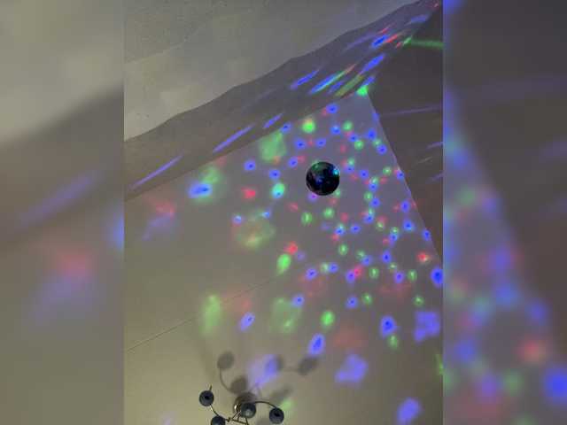 -Hennessy- from BongaCams