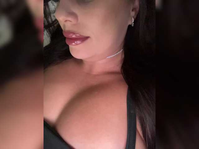  -Hennessy- chat room