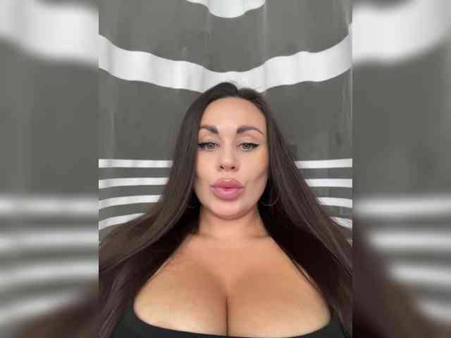 -Hennessy- webcam