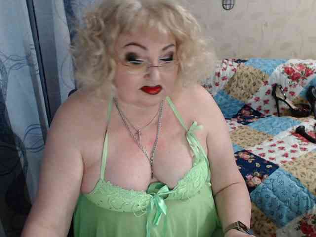 livingnextdoor webcam