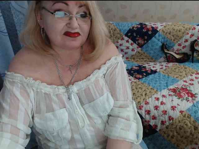 free sexcam Livingnextdoor