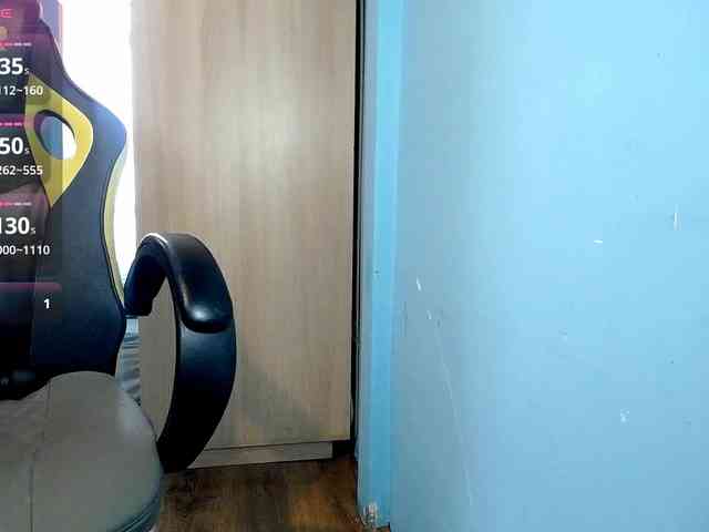 Модель: BizzyBeee