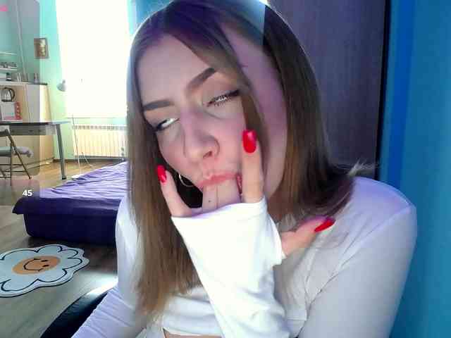 Модель: BizzyBeee