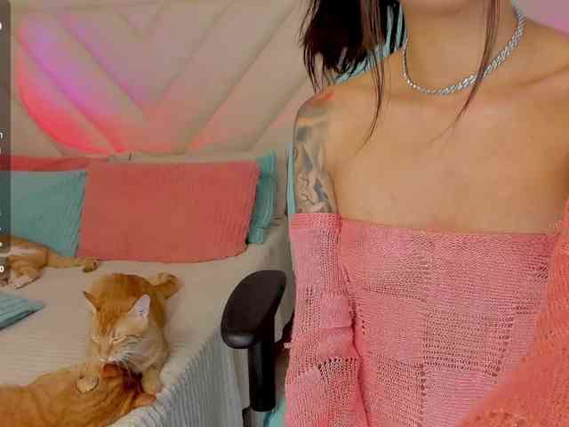 misskelise Live Webcam on BongaCams
