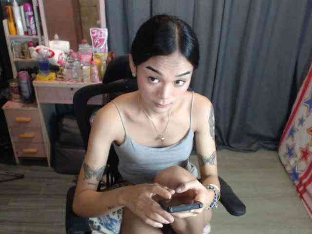 milkycams Live Webcam on BongaCams