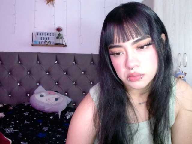 Catmila webcam bongacams model stream image