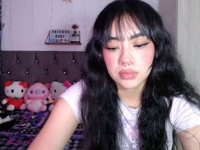 Catmila webcam bongacams model stream image