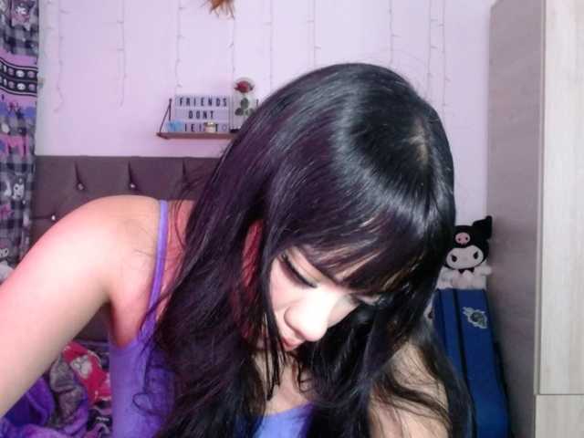 Catmila's BongaCams show and profile