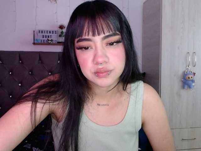 Catmila webcam bongacams model stream image