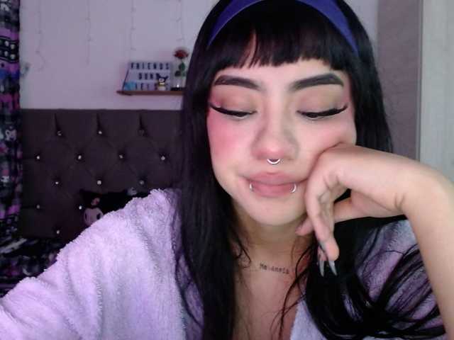 Catmila's BongaCams show and profile