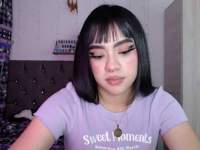 Catmila's BongaCams show and profile