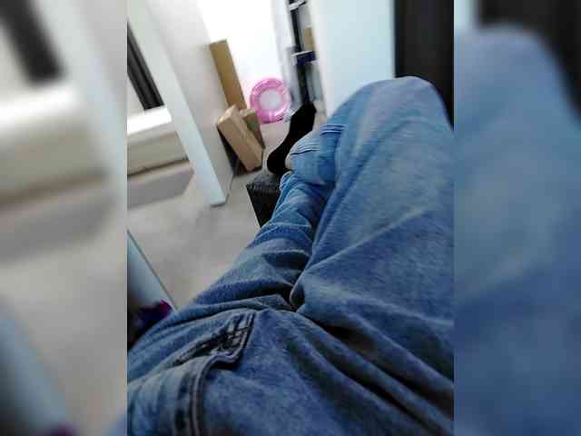 VTKRBKREW1 Live Webcam on BongaCams