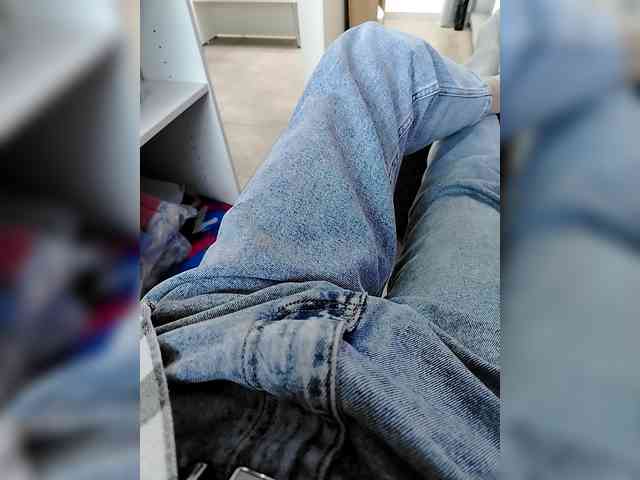 VTKRBKREW1 Live Webcam on BongaCams