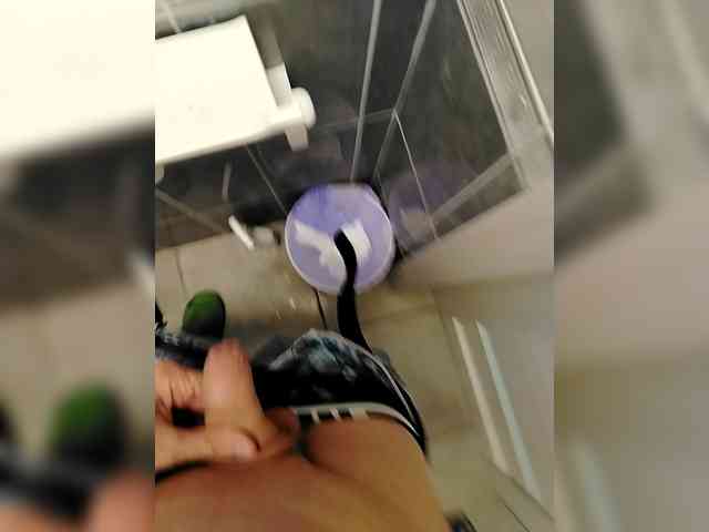 VTKRBKREW1 Live Webcam on BongaCams