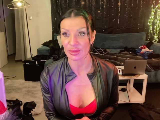 Preview of ladynamitt