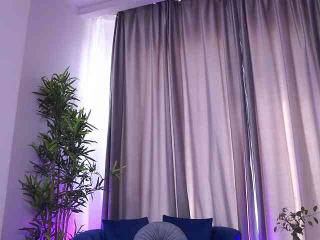 SelineNoir webcam