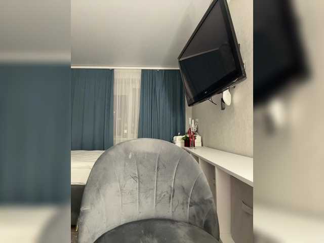 Tiffany-Moore's BongaCams show and profile