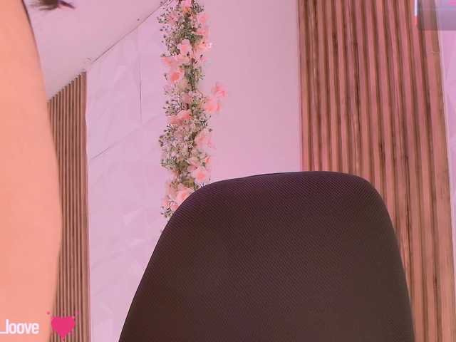 Johanna6's BongaCams show and profile