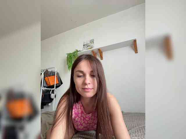 SkylarJewels webcam