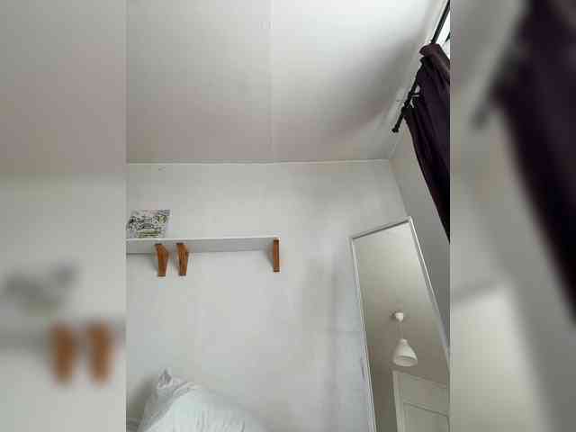 SkylarJewels webcam