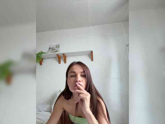 SkylarJewels webcam