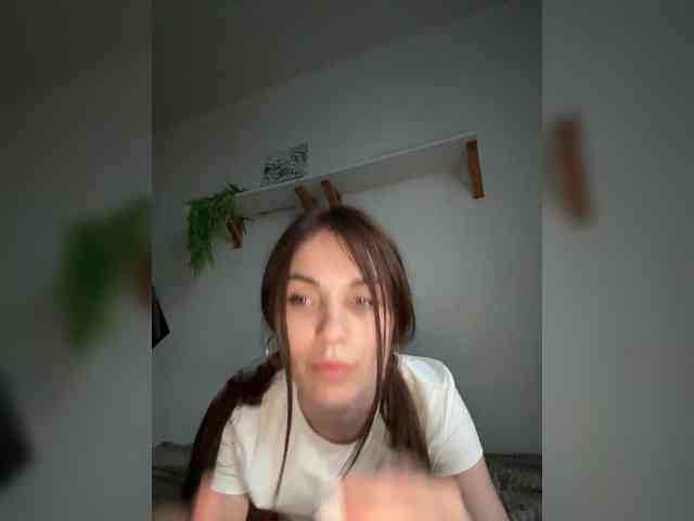 SkylarJewels webcam