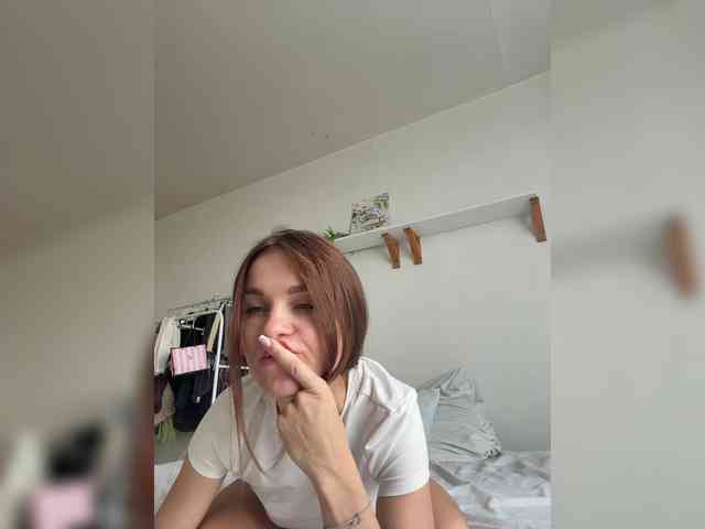 SkylarJewels webcam
