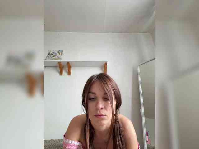SkylarJewels webcam