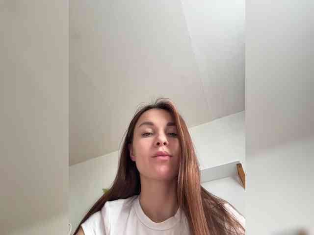SkylarJewels webcam