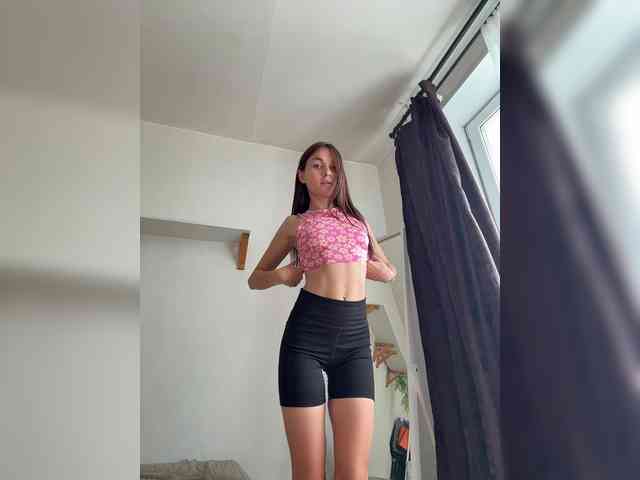 SkylarJewels webcam