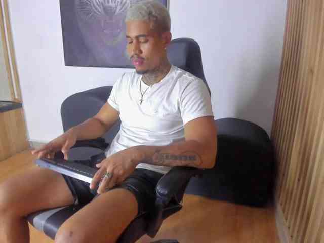 drakehot1
