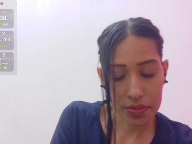 yourcuteneighbourr's BongaCams show and profile