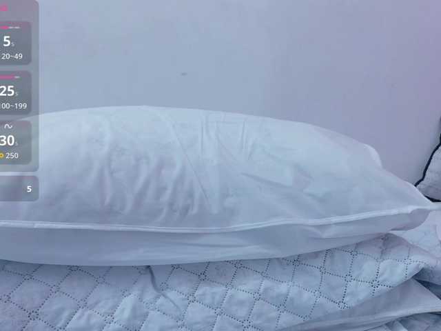 Masturbate to 22 years old yourcuteneighbourr from BongaCams yourcuteneighbourr from BongaCams