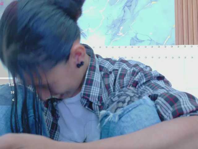 yourcuteneighbourr's BongaCams show and profile