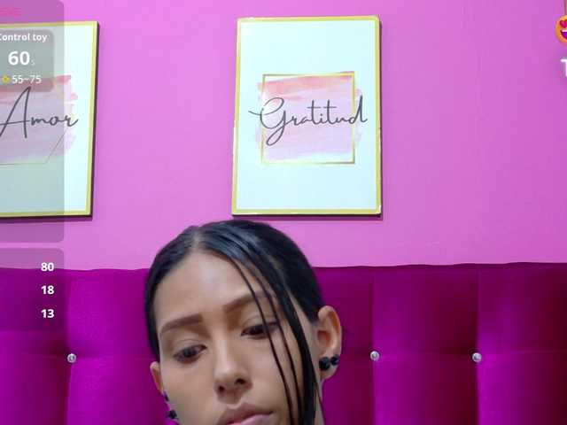 yourcuteneighbourr's BongaCams show and profile