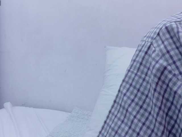 yourcuteneighbourr's BongaCams show and profile