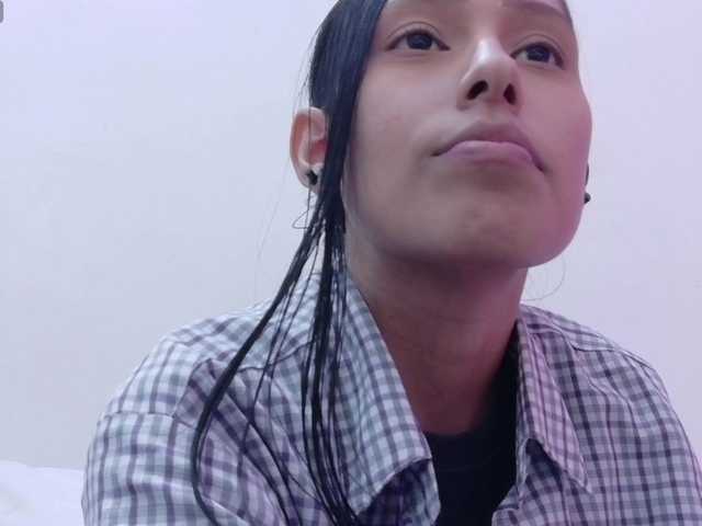 yourcuteneighbourr from BongaCams is Freechat