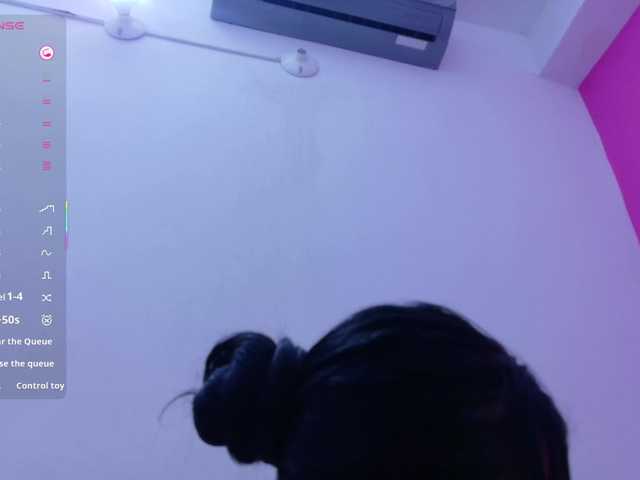 yourcuteneighbourr's BongaCams show and profile