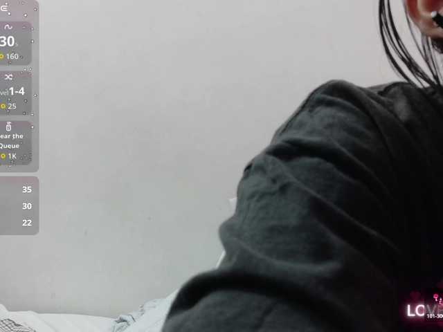 yourcuteneighbourr's BongaCams show and profile