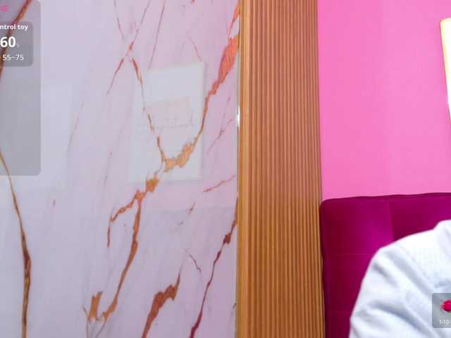 yourcuteneighbourr webcam