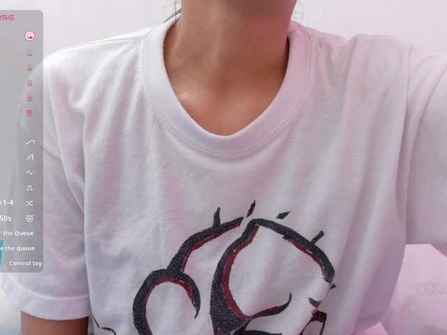 yourcuteneighbourr's BongaCams show and profile