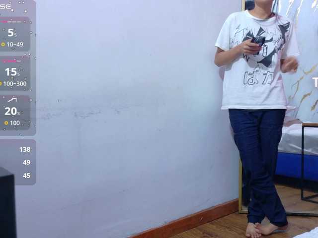 yourcuteneighbourr's BongaCams show and profile